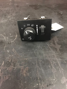 2005-2010 Challenger/Charger/300 Headlight Switch Assembly 68019789AD