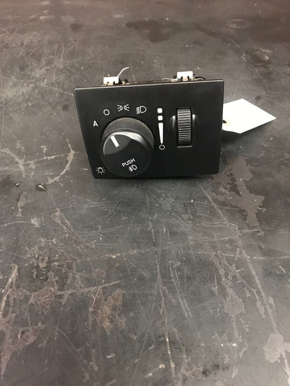 2005-2010 Challenger/Charger/300 Headlight Switch Assembly 68019789AD