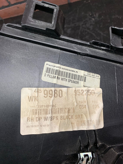 2016-2022 JEEP GRAND CHEROKEE REAR RIGHT RH SIDE PILLAR TRIM PANEL COVER OEM