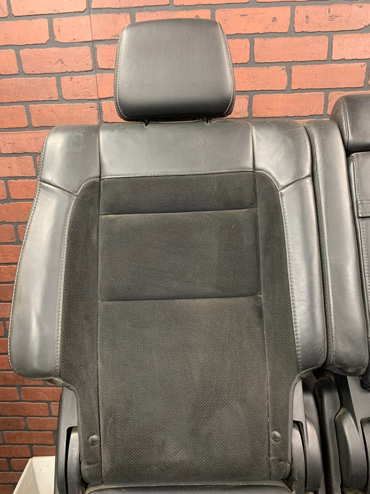 2011-2013 Jeep Grand Cherokee SRT Rear Seat Set Black Leather and Suede *Imprint