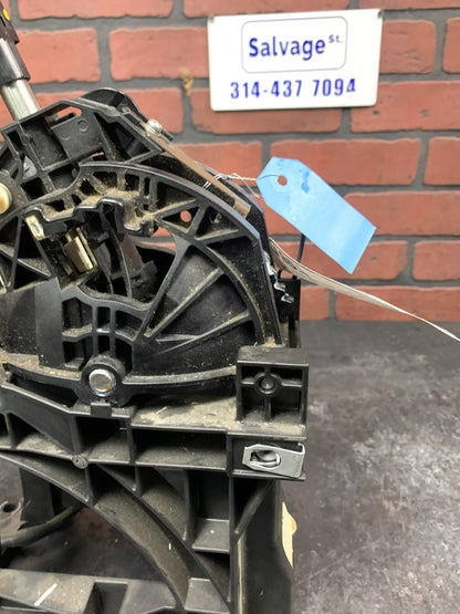 FORD EDGE TRANSMISSION GEAR SHIFT SHIFTER SELECTOR LEVER OEM 2015 - 2018