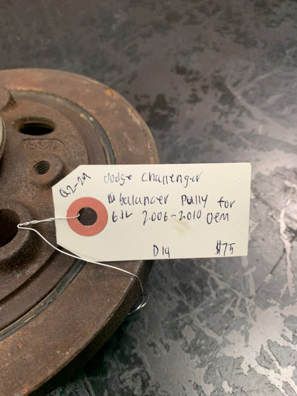 Dodge Challenger/Charger 2006-2010 6.1L balancer pully OEM.
