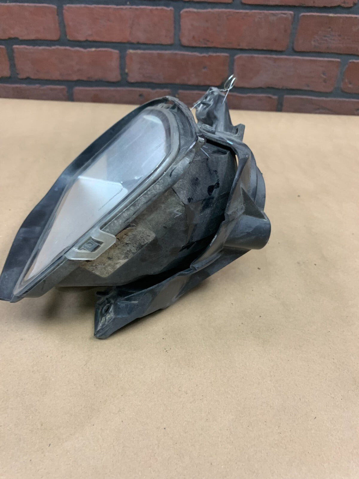 13-18 RAM 1500 FRONT RIGHT PASSENGER SIDE FOG LIGHT LAMP 68104820AF 320480 OEM