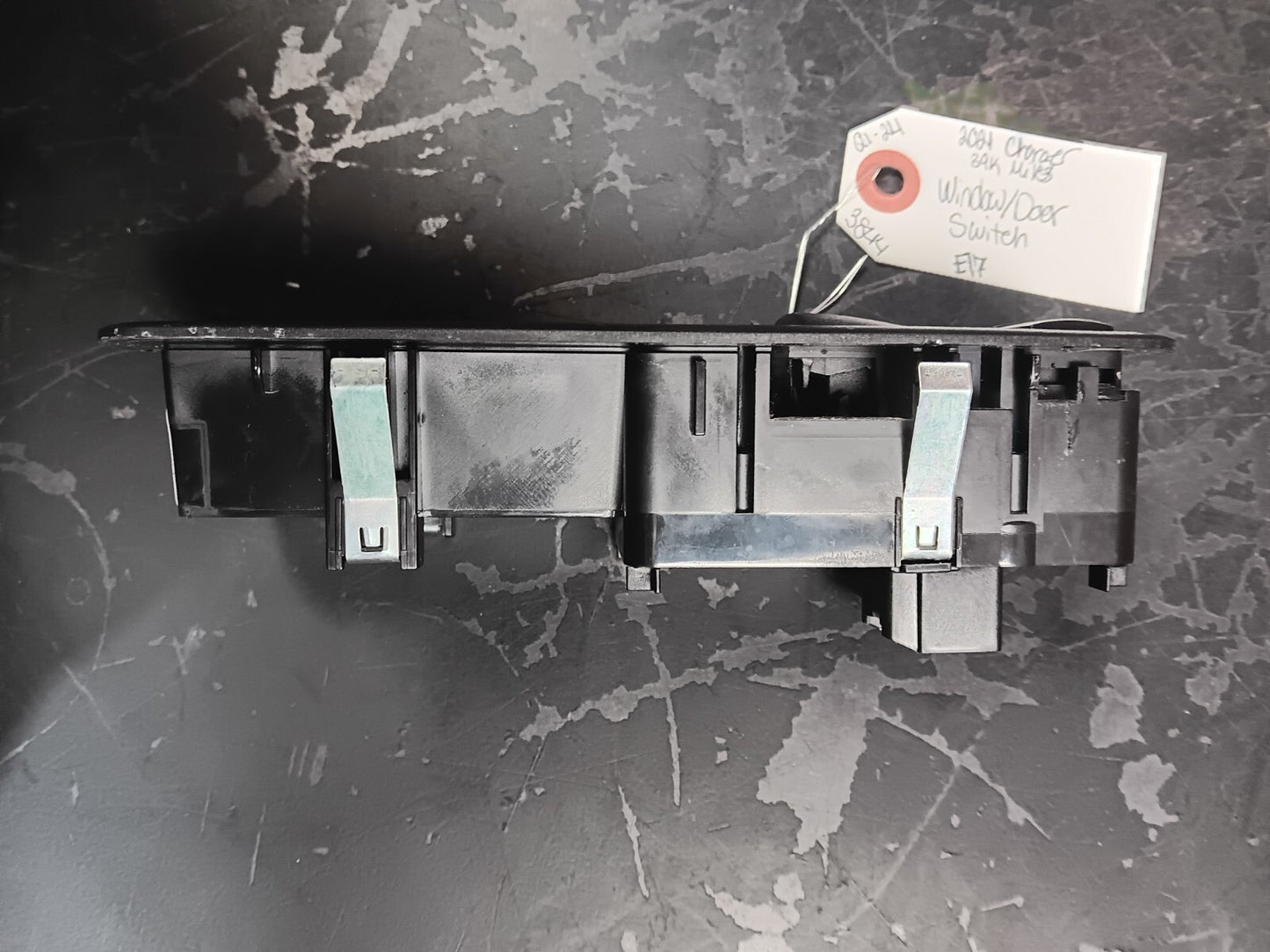 2015-2024 Jeep/Dodge/Chrysler/Ram Front Door/Window Switch w/ Bezel 68268251AC