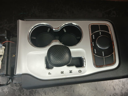 2011-2013 Jeep Grand Cherokee Center Console Assembly w/ Shifter/Storage/Vents