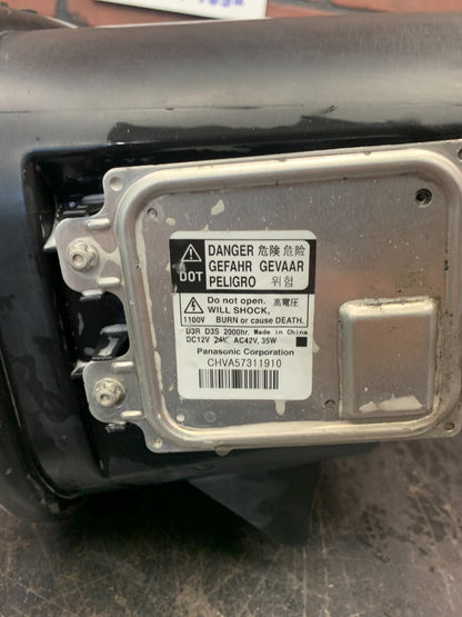 2015-2023 Dodge Challenger Driver LH Side Headlight Assembly OEM 68174065A