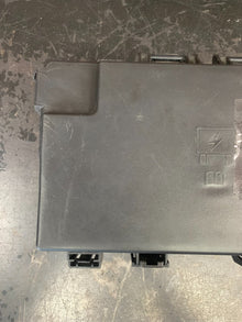 2015 RAM 1500 OEM FUSE BOX INTELLIGENT POWER DISTRIBUTION CENTER 68243263AC