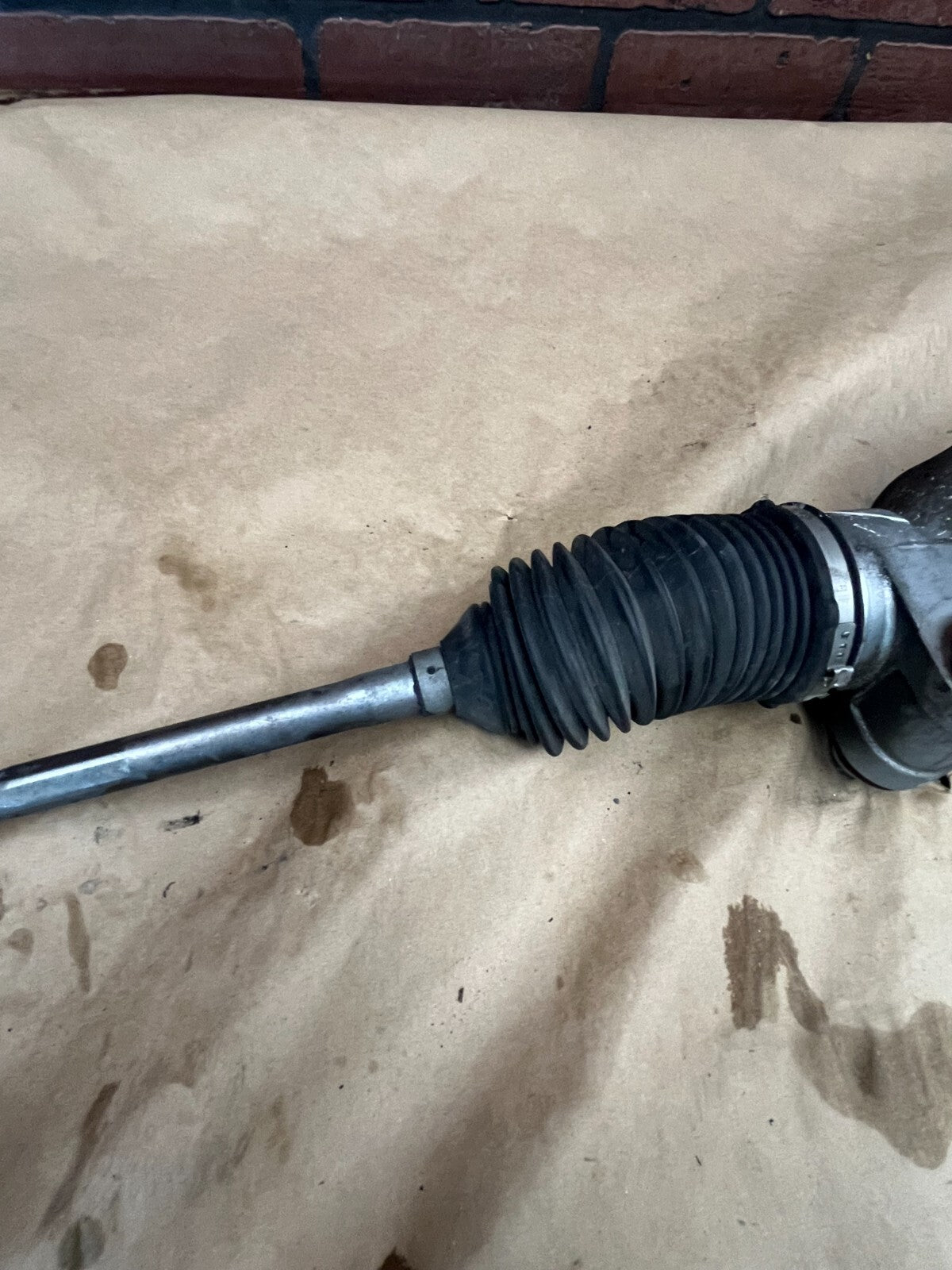 2016 - 2023 DODGE CHARGER 3.6L STEERING GEAR RACK & PINION UNIT OEM 68526096AB