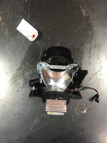 2015 Dodge Challenger SRT Left Driver Fog Light 0903110500