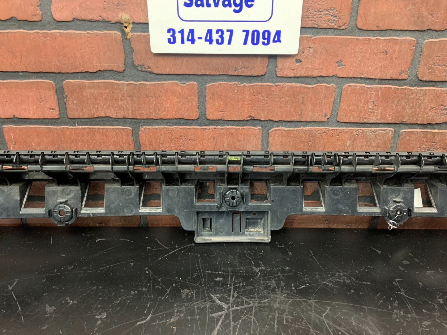 2015-2023 DODGE CHARGER REAR BUMPER FASCIA CENTER SUPPORT BRACKET OEM 68226564AB