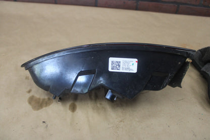 2015-2022 DODGE CHARGER REAR LEFT SIDE TAILLIGHT OUTER LIGHT LAMP OEM 68213145AD
