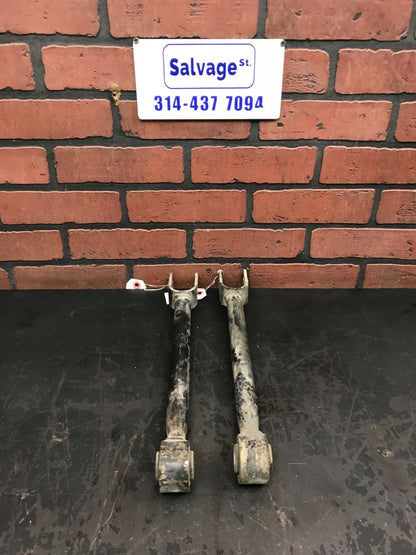 Dodge Charger/Chrysler 300 Rear Lower Suspension Control Arm LH & RH Side Set