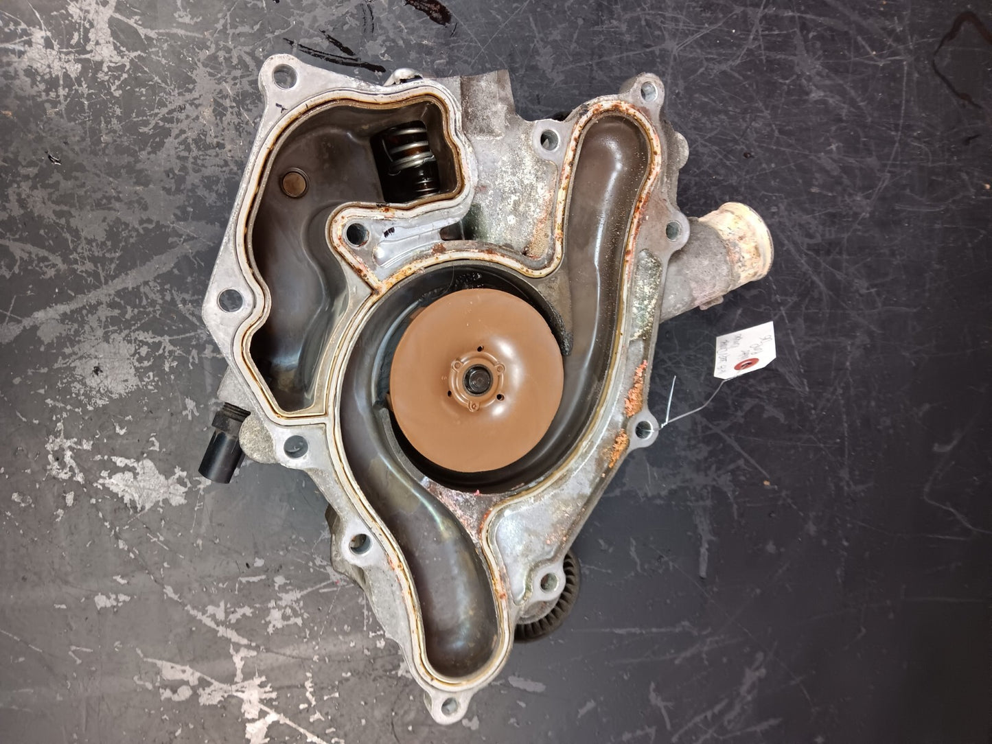 5.7L 6.4L Hemi Charger Durango Grand Cherokee Chrysler SRT Water Pump 53022340ac