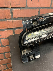 2014-15-16 jeep Grand Cherokee SRT Left side Daytime Running Light  Assembly
