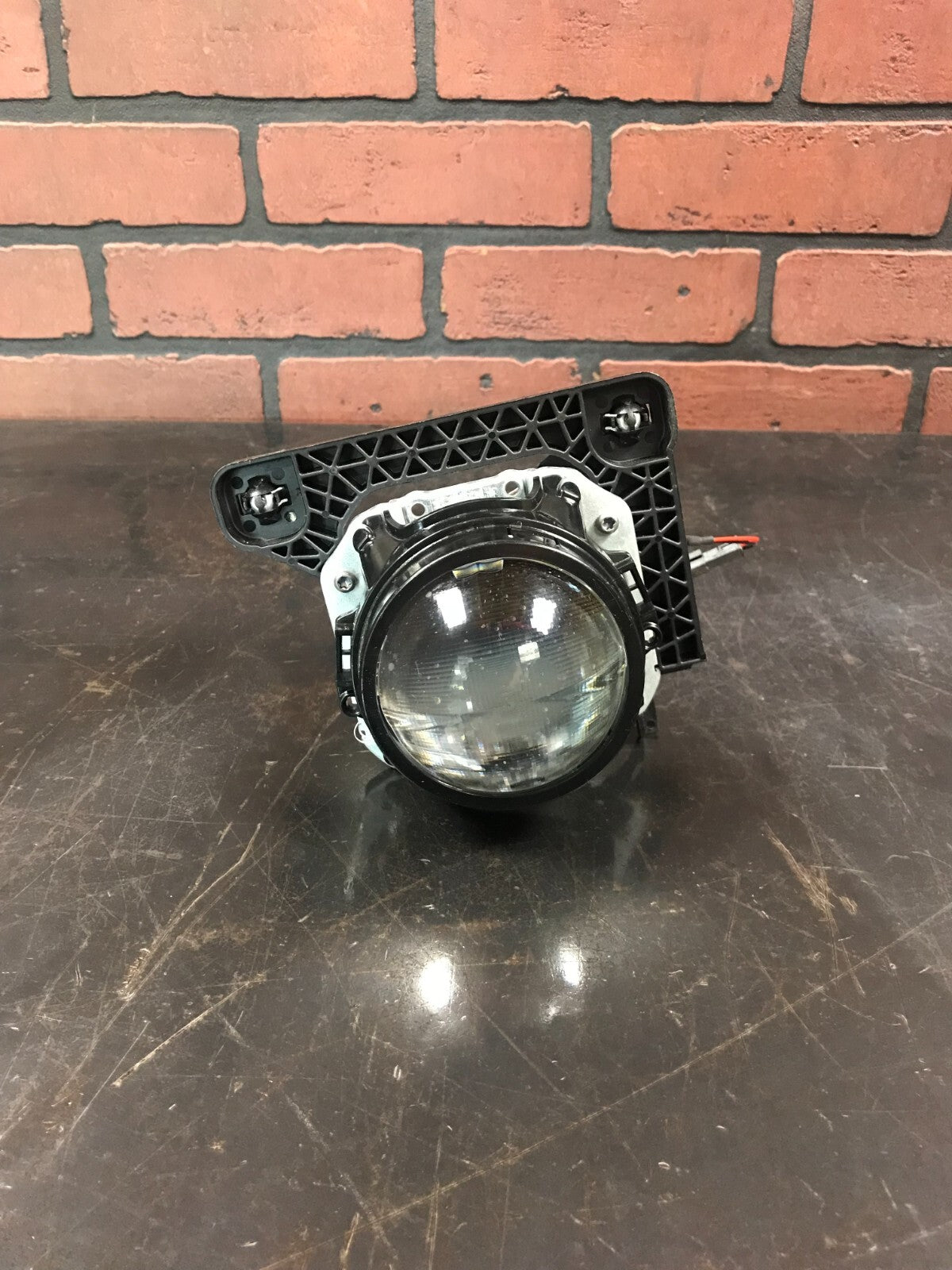 2015 Dodge Challenger SRT Left Driver Fog Light 0903110500