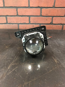 2015 Dodge Challenger SRT Left Driver Fog Light 0903110500