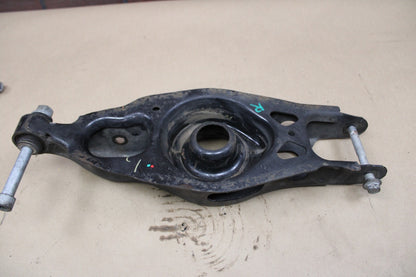 15-23 Dodge Charger/Challenger/300 Right Rear Suspension Control Arm Strut Set