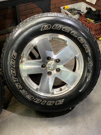 Jeep Wrangler 2007-2018 Used OEM Wheel Set 18x7.5 18" SILVER 1JC34TRMAA 7/32nds