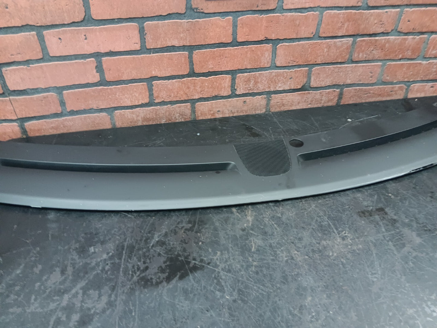 2011-2023 Charger/300 Windshield Defroster Grille Cowl Panel 1jq67dx9ak