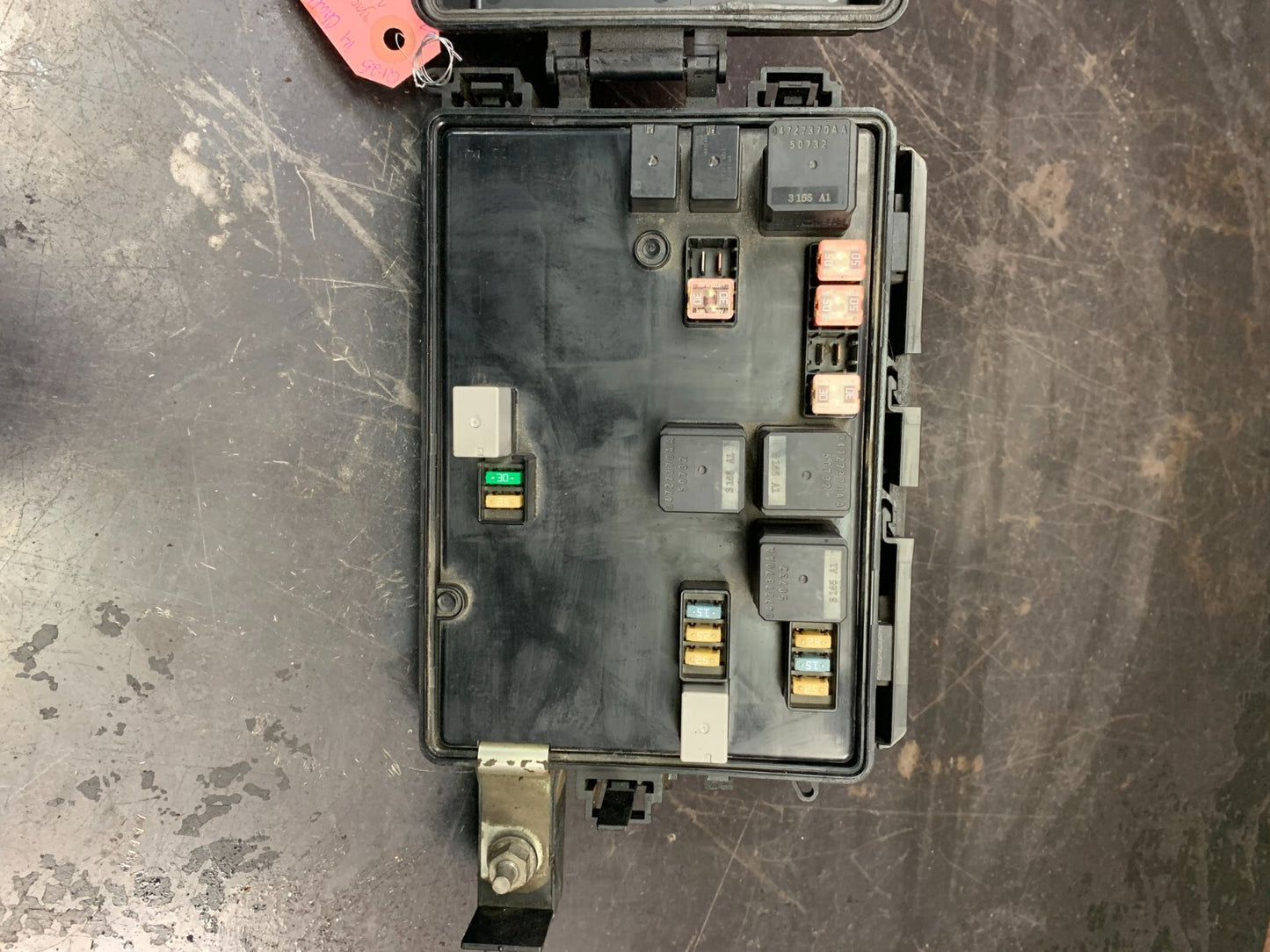 2014 Dodge Challenger Fusebox Fuse Box Relay Module Assembly OEM 68223923AA