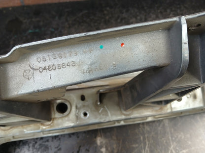 2005-2010 300 Charger Front Radiator Support Cross Member 05139179af 04578405aa