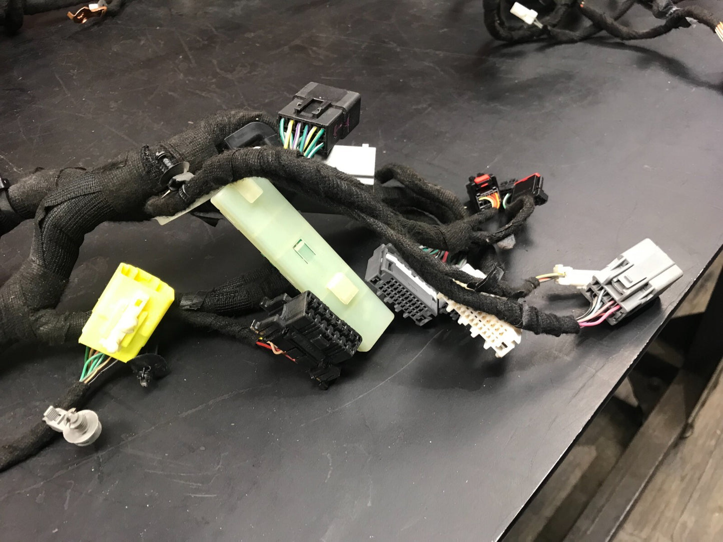 2016 Dodge Challenger SRT Dash Instrument Panel Wiring Wire Harness 68267345AD