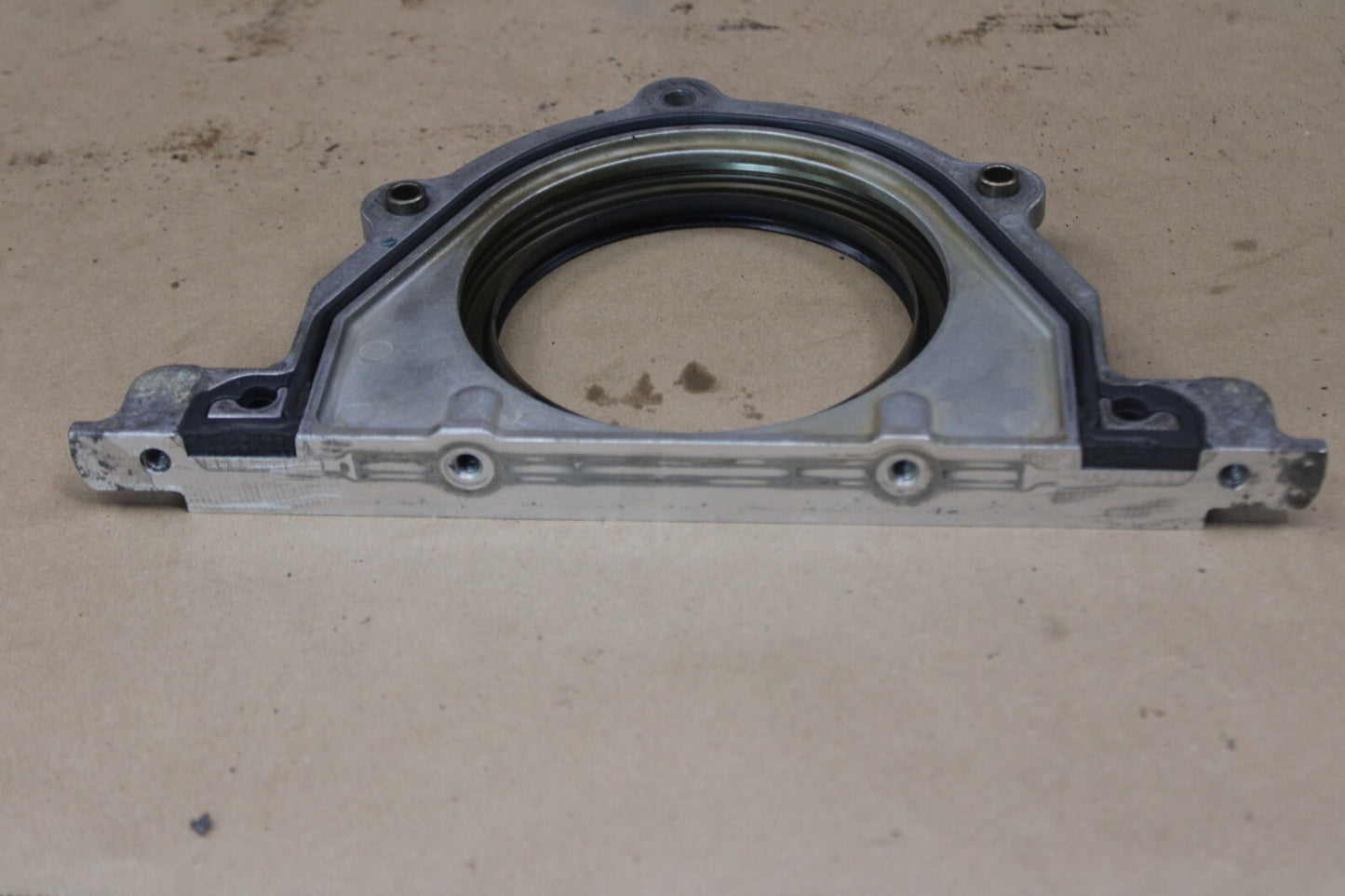 Dodge Ram Chrysler Gen 3 HEMI 5.7L 6.4L 6.1L REAR CRANKSHAFT OIL SEAL RETAINER