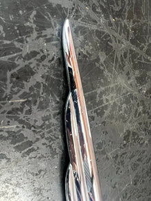 05 06 07 CHRYSLER 300 REAR TRUNK LID CHROME EMBLEM LOGO BADGE SYMBOL USED OEM A8