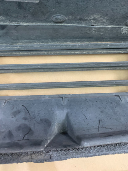 2015-2019 DODGE RAM 1500 5.7 Active Air Shutter Classic Style OEM Missing Slats