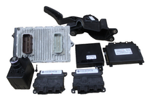 2011 Dodge Challenger SRT8 PCM ECU Ignition Key Pedal Keyless Entry TCM Package