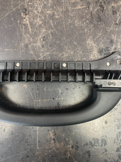 2016-2021 JEEP GRAND CHEROKEE CENTER RIGHT SIDE B PILLAR GRAB GRIP HANDLE OEM