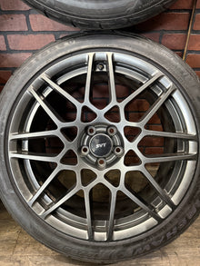 Used OEM Ford Mustang GT500 SVT Staggered Wheel and Tire Set 20x9.5, 19x9.5