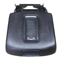 2014-2019 Chevrolet GMC Silverado Sierra Armrest Center Console Lid Charger
