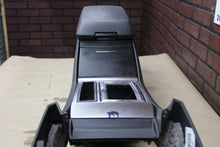 2006 Chrysler 300 SRT8 OEM Floor Center Console Assembly w/ Lid