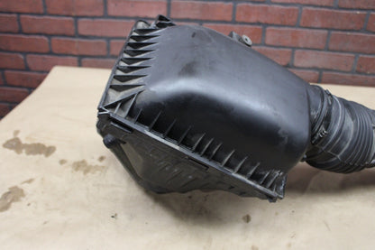 2007 Dodge Magnum RT 5.7 Charger 300C Air Intake Filter Box Cleaner Factory OEM