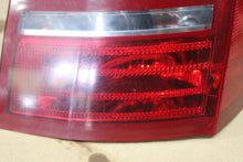 2005-2007 Chrysler 300 Rear Passenger RH Side Tail Light Taillight Lamp OEM
