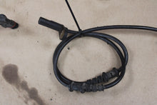 Chrysler 300 Dodge Challenger ABS Speed Sensors Rear & Front Set of 4