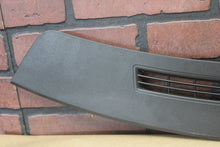 2005-2007 CHRYSLER 300 OEM DASHBOARD DEFROSTER TRIM PANEL VENT GRILLE