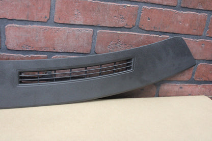 2005-2007 CHRYSLER 300 OEM DASHBOARD DEFROSTER TRIM PANEL VENT GRILLE