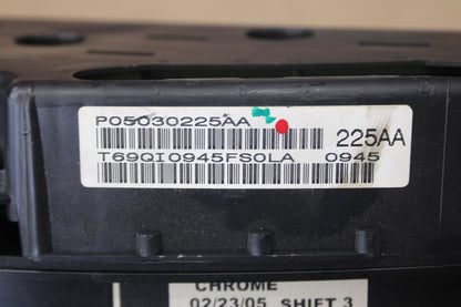 2005 - 2007 CHRYSLER 300C SRT8 OEM INSTRUMENT GUAGE CLUSTER SPEEDODOMETER