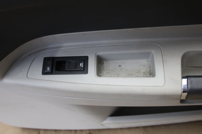 2006-2007 Chrysler 300 Front Passenger RH Side Interior Door Trim Panel