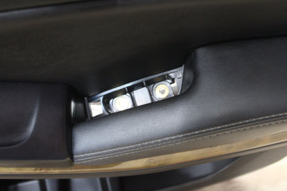 2015-2020 Chevrolet Suburban Tahoe Front Right Passenger Door Black Wood