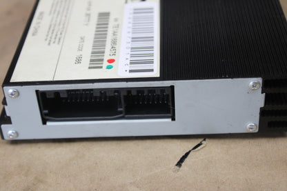 16-23 CHARGER CHALLENGER 300 AUDIO RADIO AMPLIFIER  OEM 68267301AC