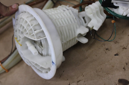 06-21 CHARGER CHALLENGER RIGHT AUXILIARY FUEL GAS PUMP ASSEMBLY OEM