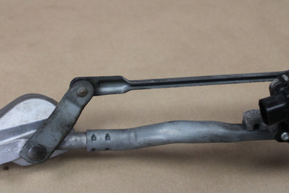 13-23 DODGE CHARGER R/T SCAT PACK OEM WINDSHIELD WIPER LINKAGE MOTOR