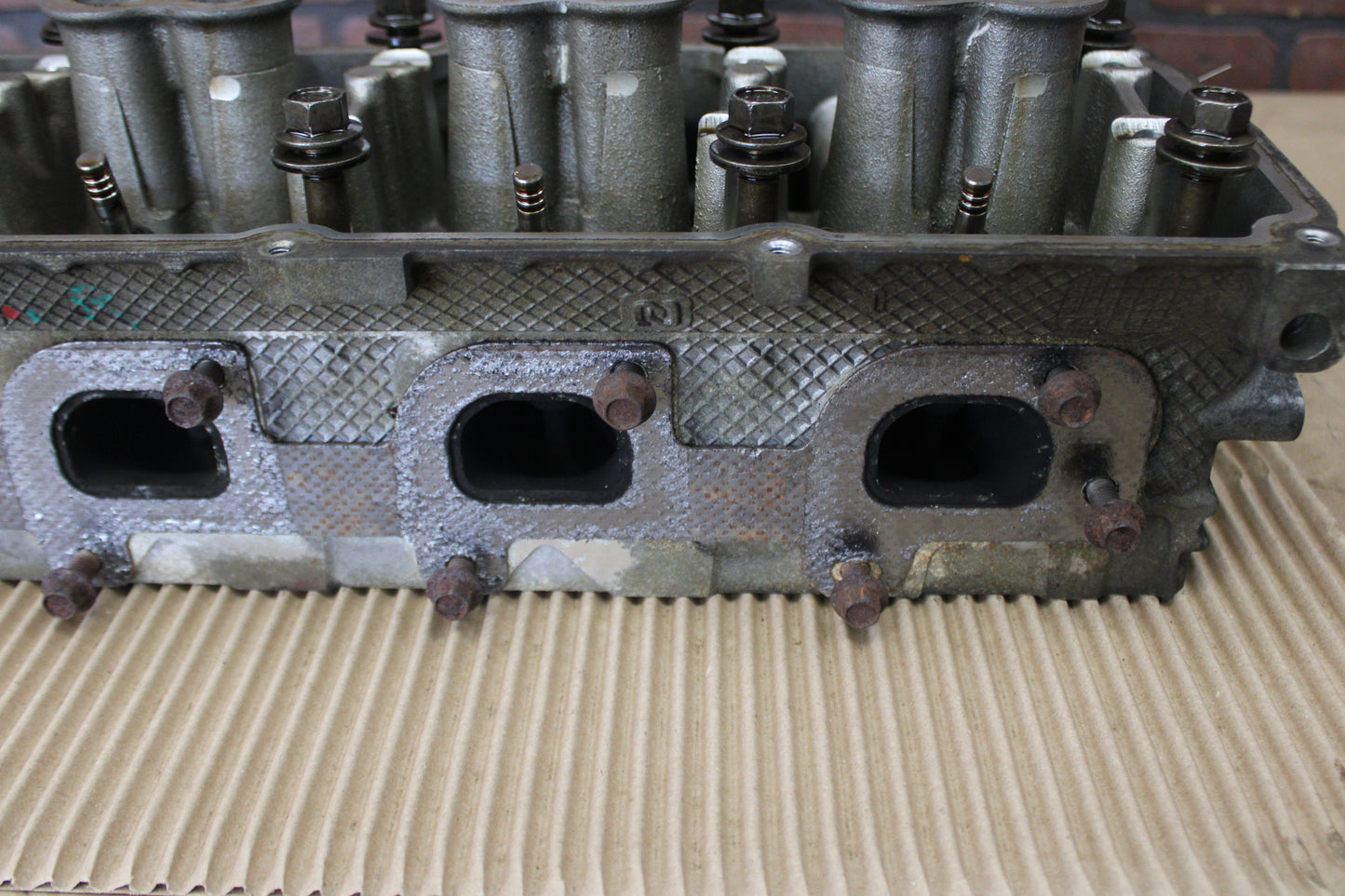 06-10 Dodge Magnum 6.1l Hemi SRT8 OEM Passenger RH Side Cylinder Head