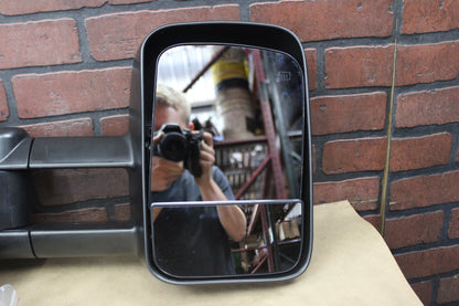07-13 Chevrolet Silverado GMC Sierra RH LH Towing Heated Signal Mirror Set