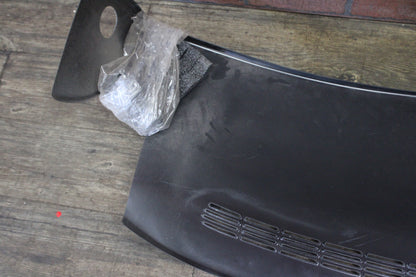00-06 Tahoe Suburban Yukon Avalanche 99-06 Silverado Sierra Molded Dash Cover