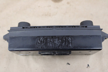 2007-2014 General Motor SUV Tahoe Yukon Suburban Rear Seat Radio Climate Control
