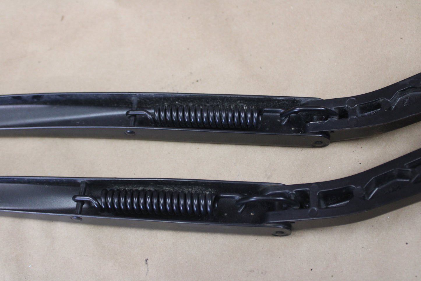 13-23 OEM Dodge Charger Front Windshield Wiper Linkage W/ Motor 68082728AF